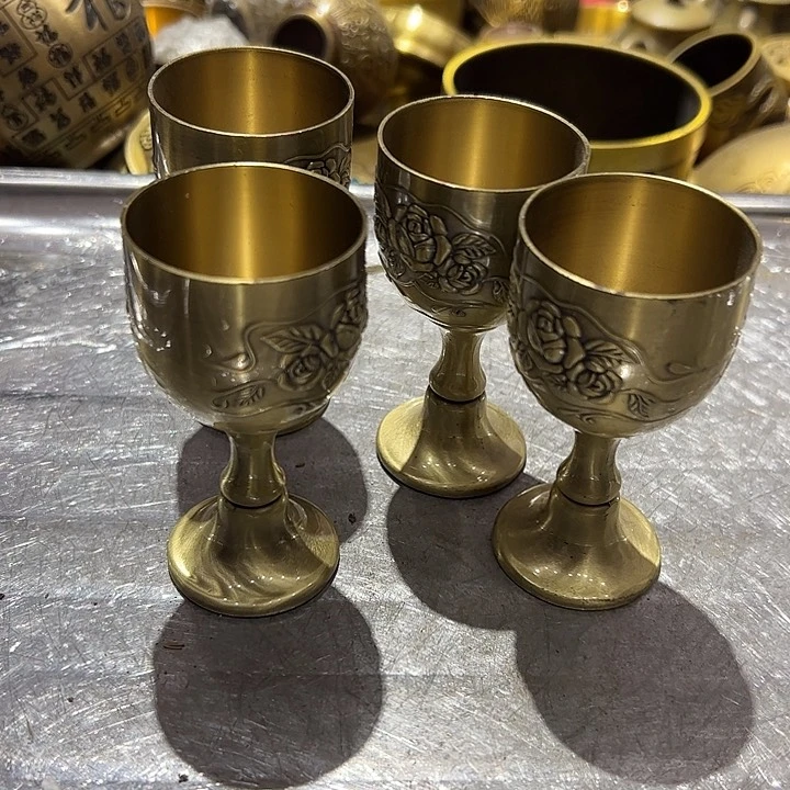 微瑕疵黄铜摆件工艺品