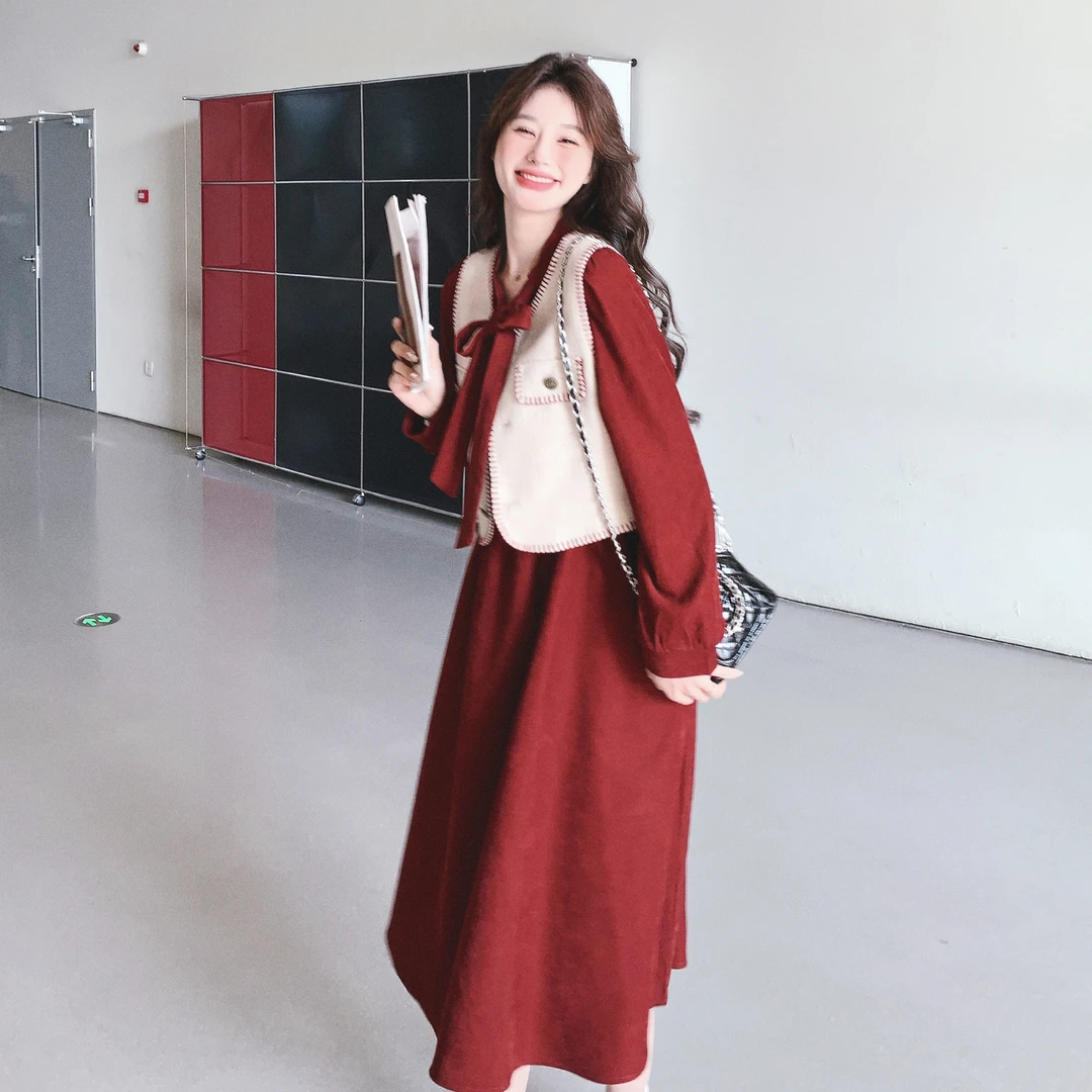 红色复古连衣裙小香风马甲套装女2025秋季新款设计感小个子两件套