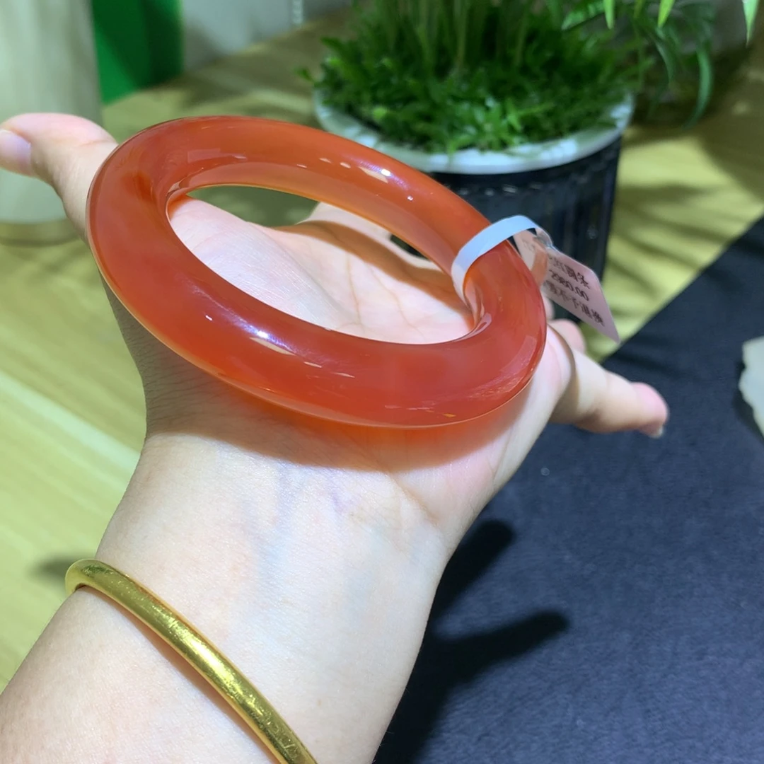 手镯玛瑙/玉髓未镶嵌