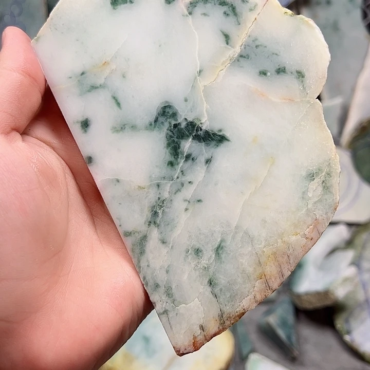 翡翠未镶嵌颈饰纯天然缅甸翡翠
