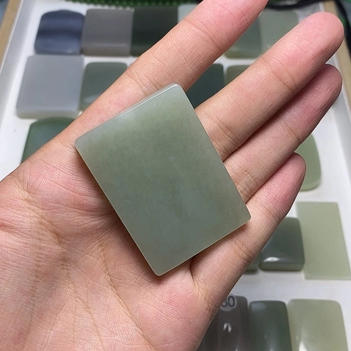 和田玉未镶嵌颈饰雄*風