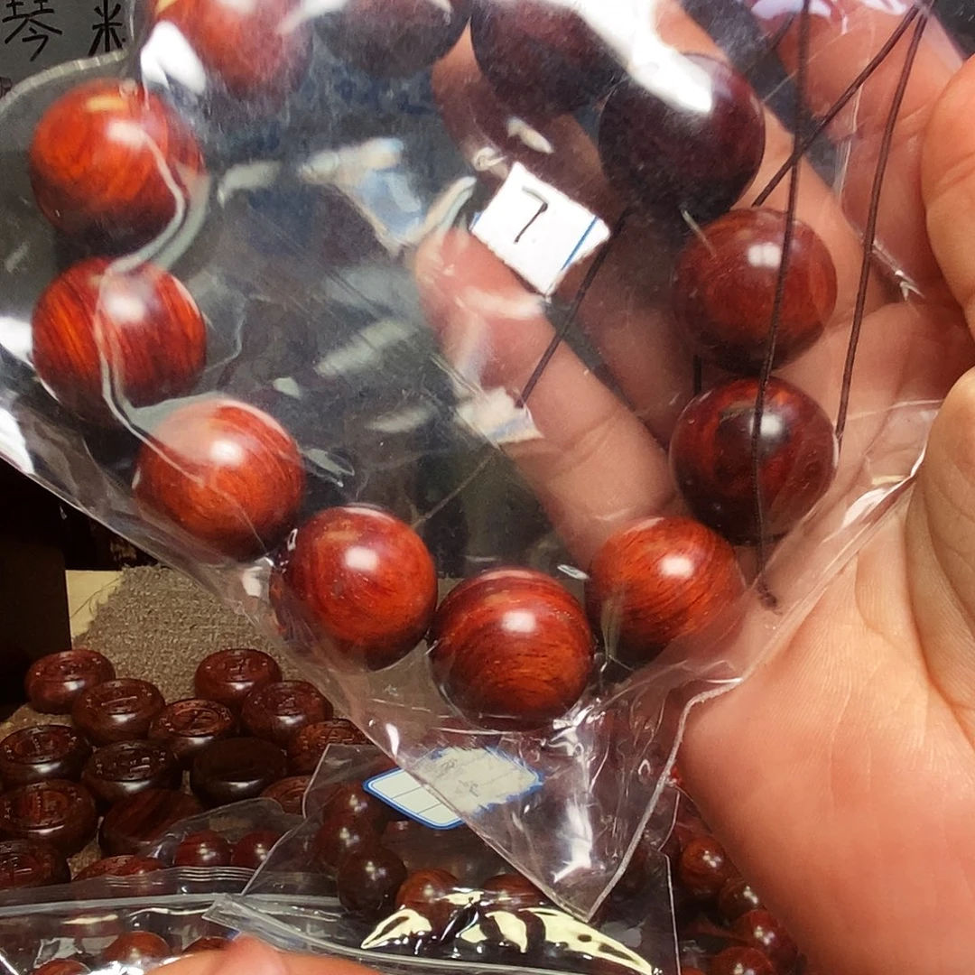 苍***狼檀香紫檀（小叶紫檀）手串加工费