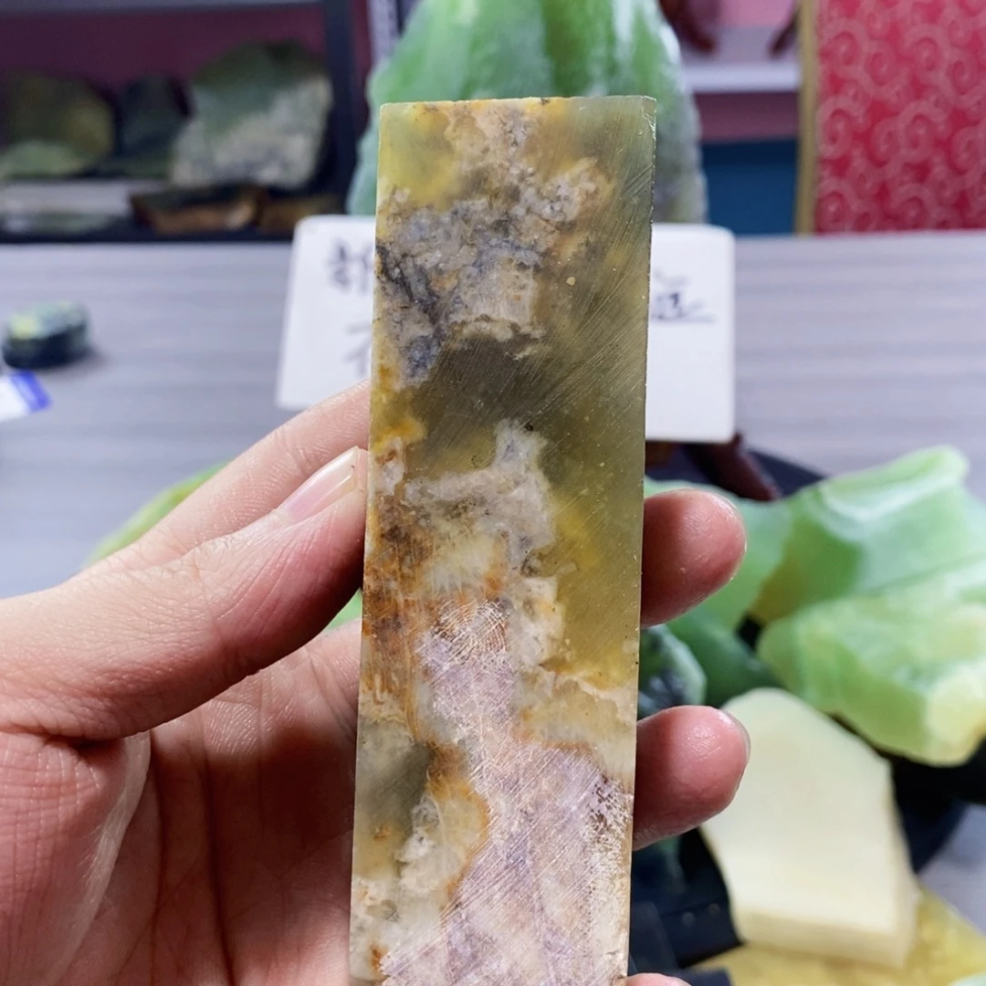 蛇纹石玉未镶嵌岫玉原石蛇纹石玉