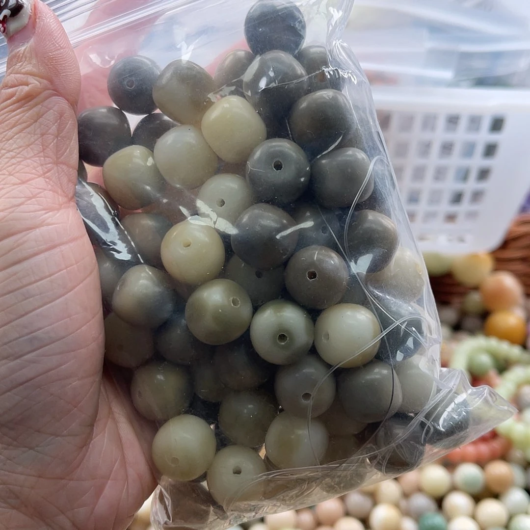 白玉菩提吊坠A/14mm/40颗锅底