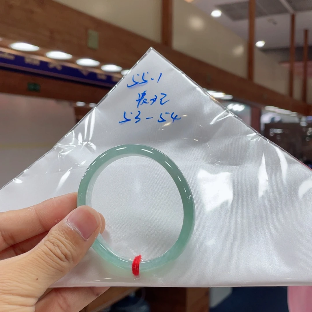 未镶嵌手镯翡翠翡翠