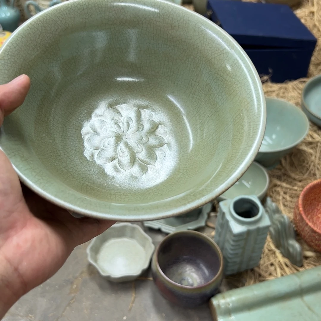 摆件瓷瓷瓷哎哎瓷瓷瓷瓷瓷