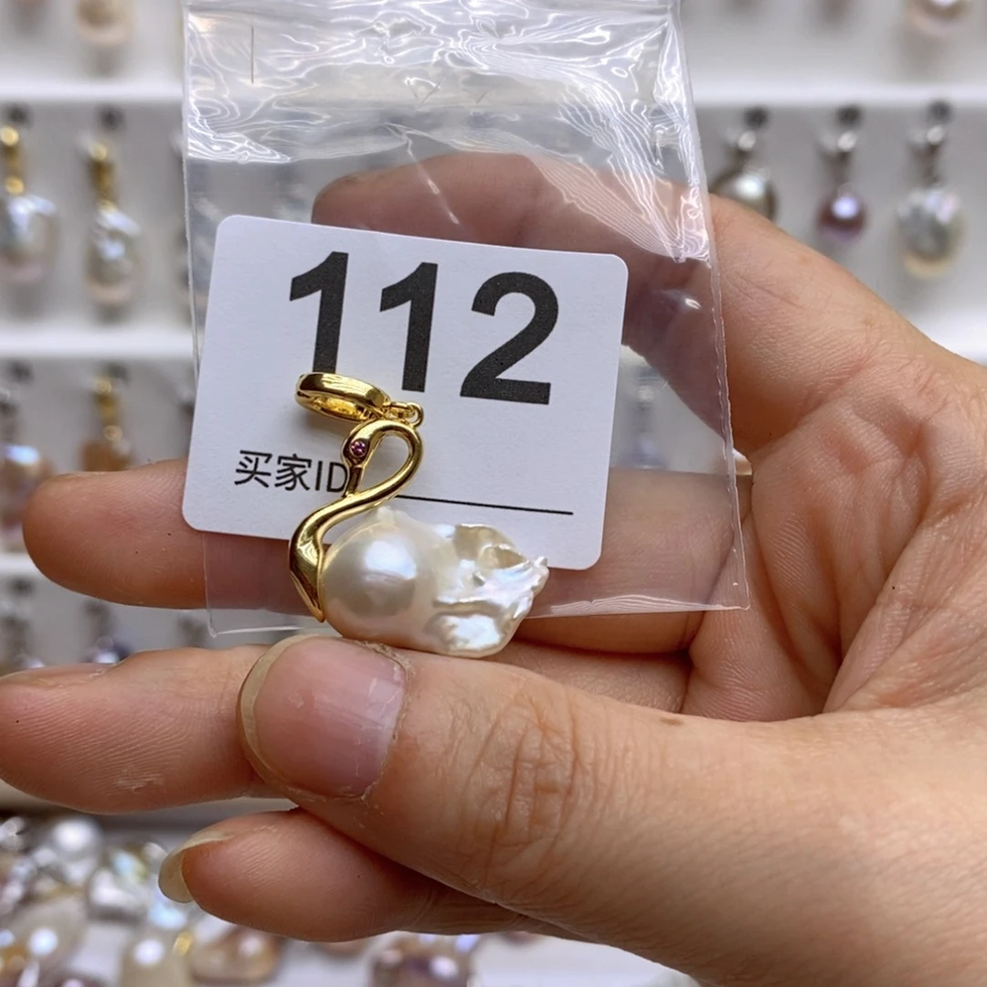 淡水珍珠颈饰银S925镶嵌112