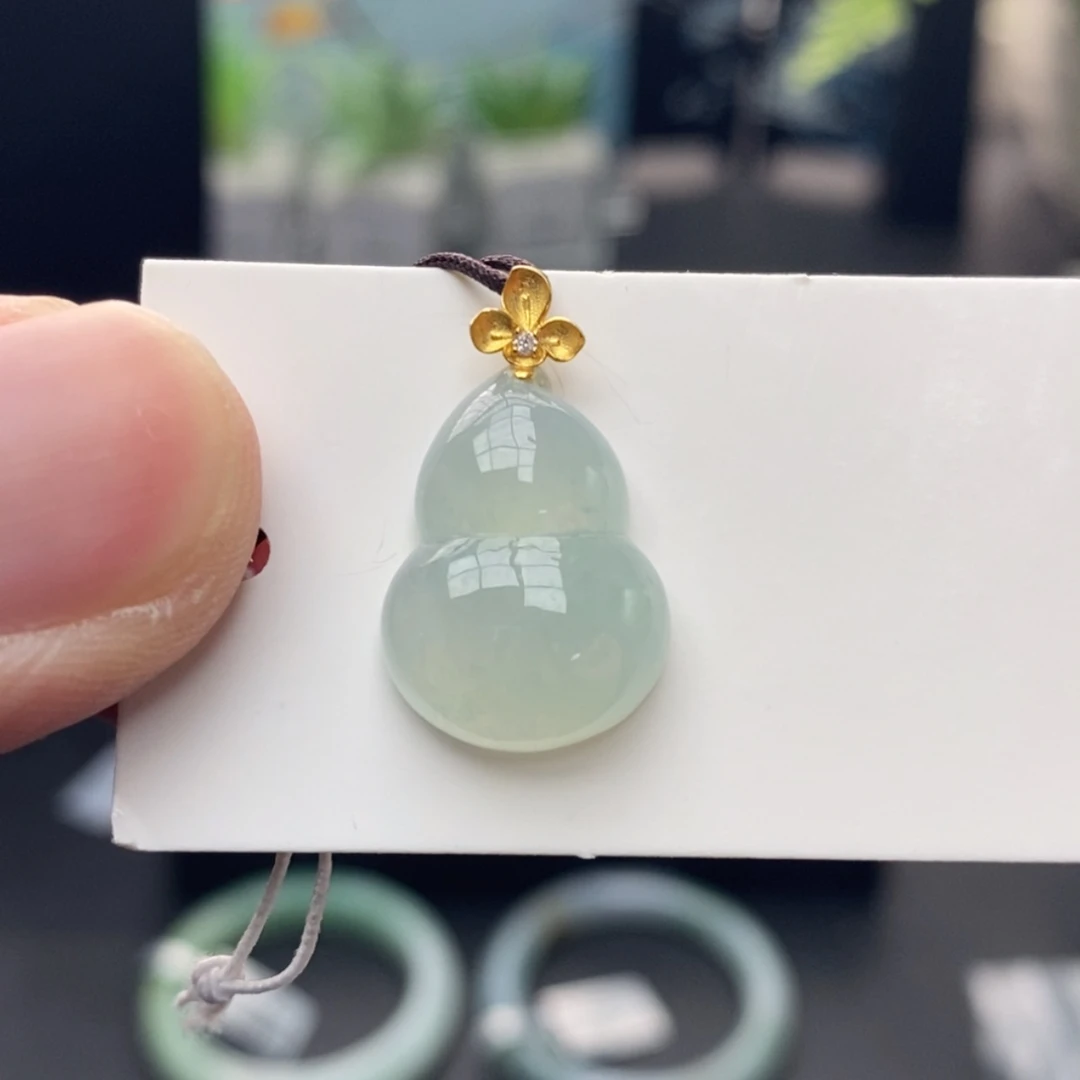 【闪购商品】颈饰未镶嵌翡翠翡翠