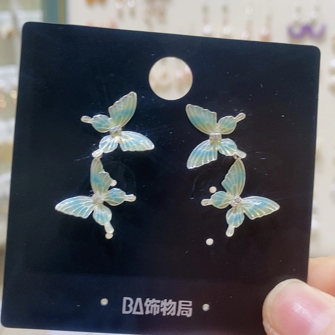 银S925镶嵌淡水珍珠耳饰