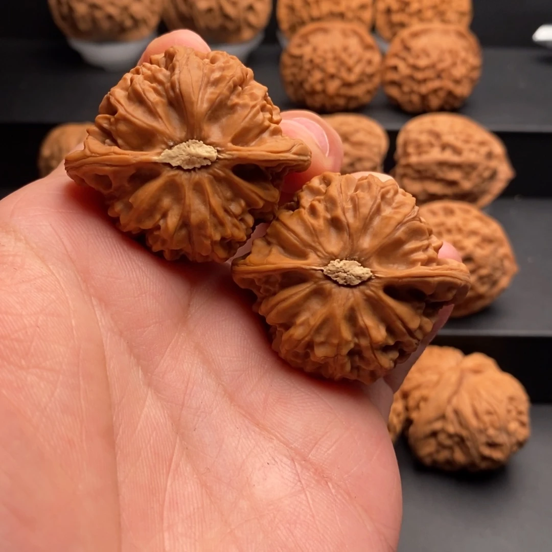 吊坠文玩核桃张****涮43宫灯