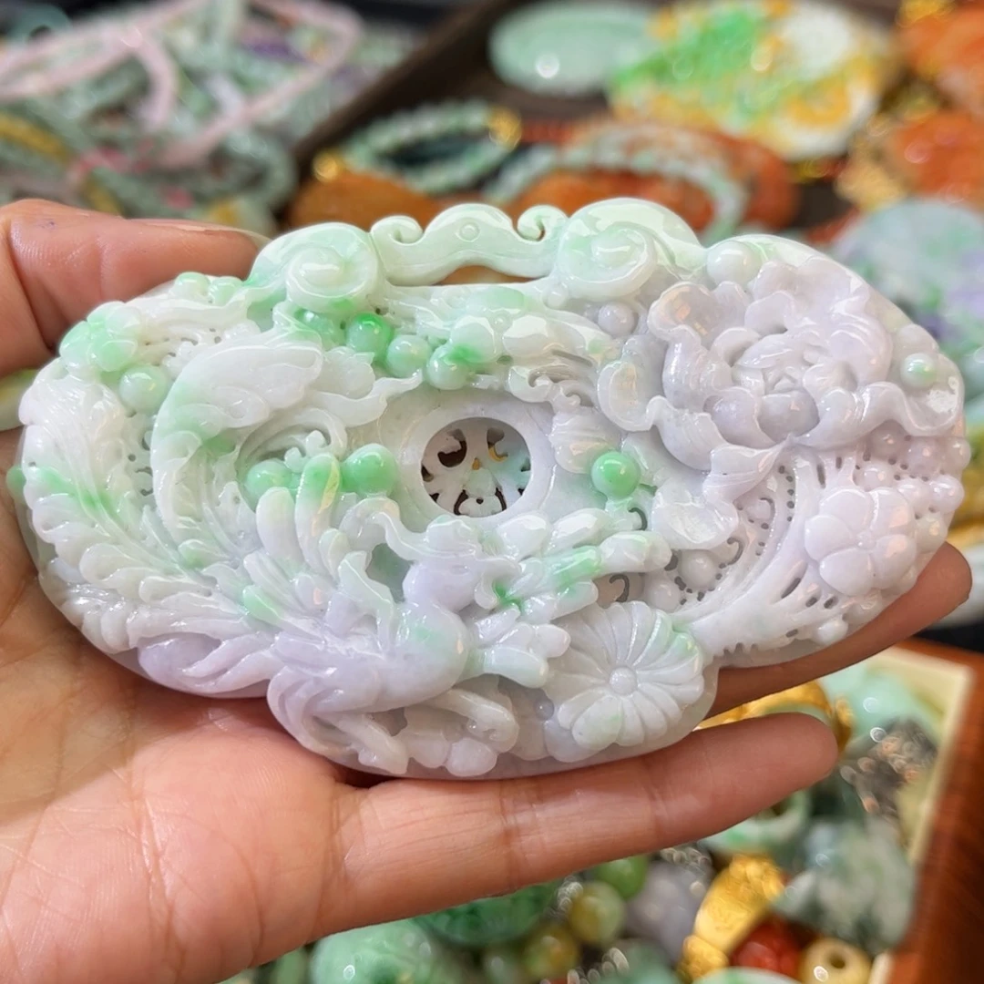 翡翠颈饰未镶嵌待编款