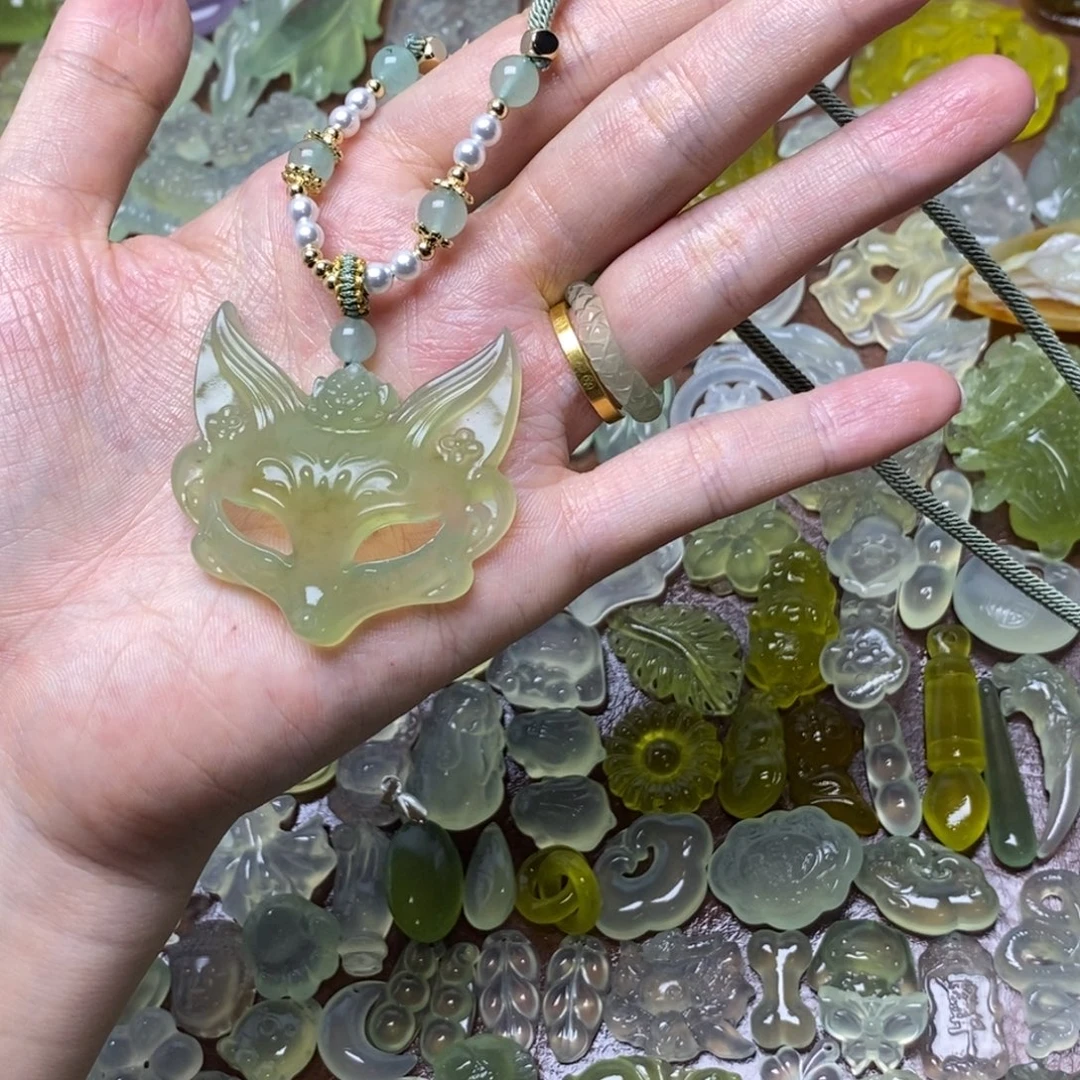 蛇纹石玉合金项链