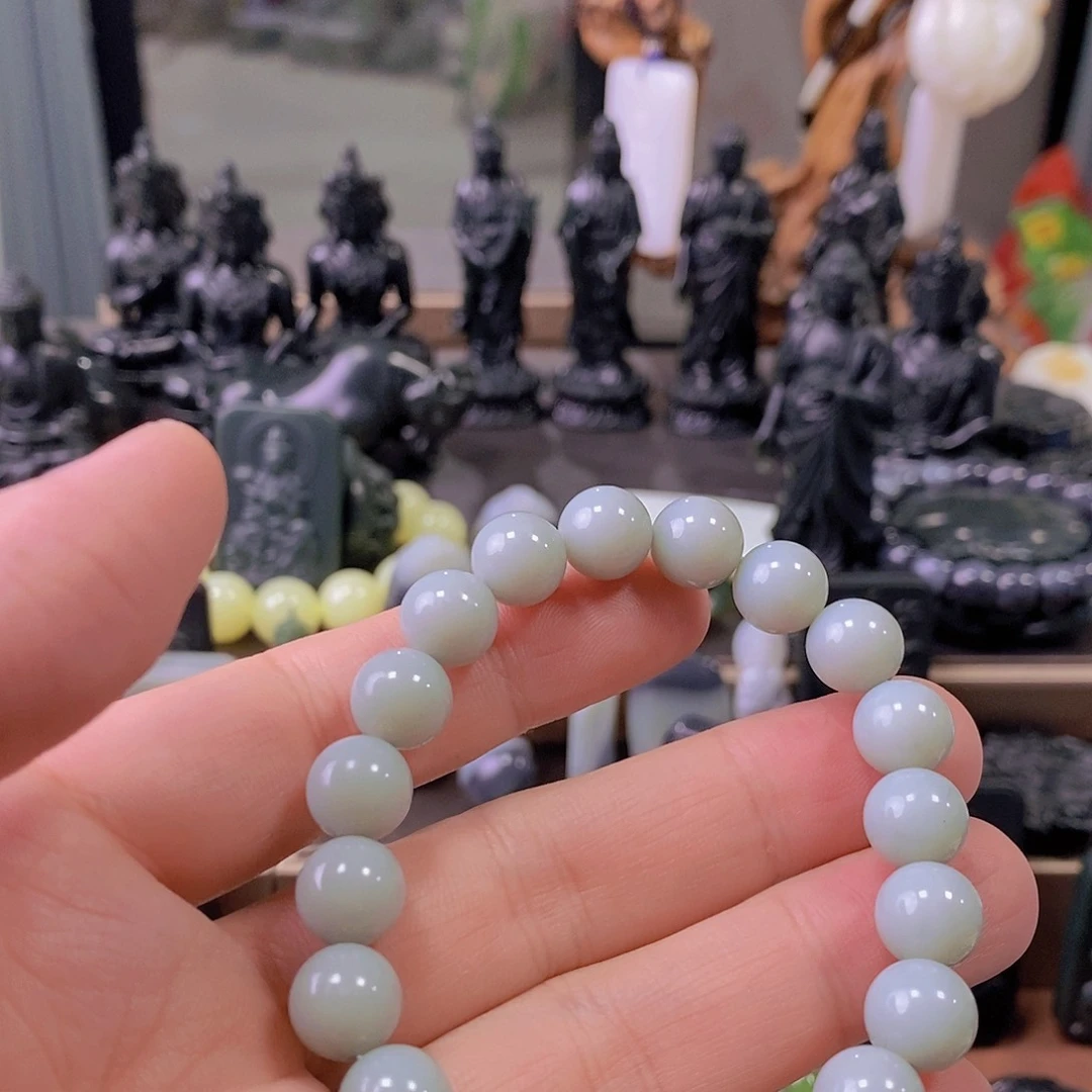 未镶嵌手串和田玉卡10