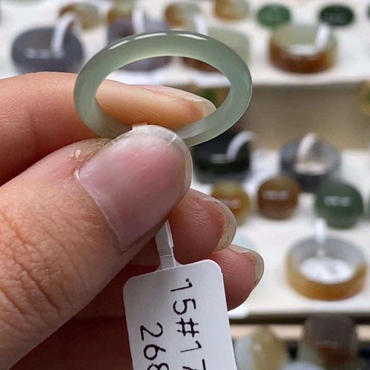 和田玉未镶嵌戒指