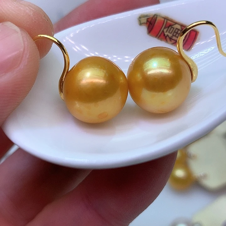 银S925镶嵌耳饰淡水珍珠