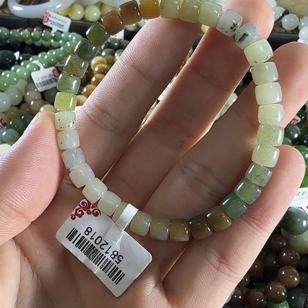 和田玉项链未镶嵌126