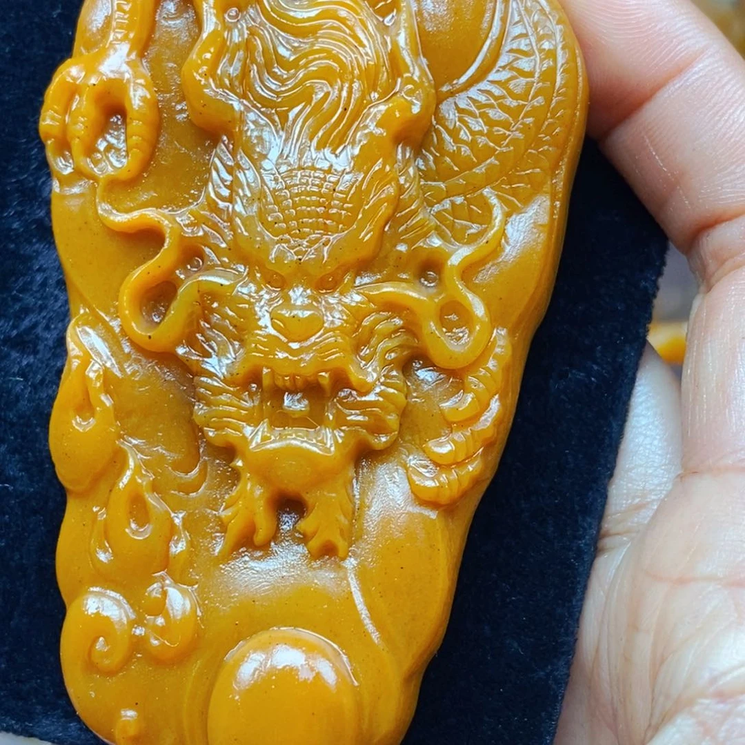 未镶嵌石英质玉（黄龙玉）吊坠(不含链)