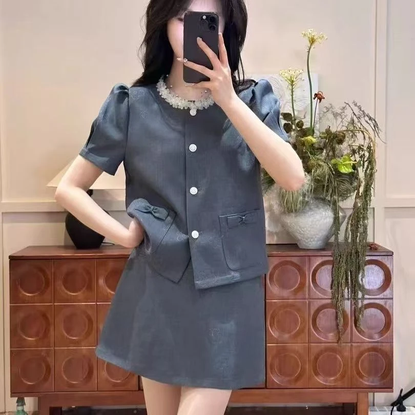 韩系高级感减龄套装裙女2025夏季灰色休闲短袖西服外套短裙两件套