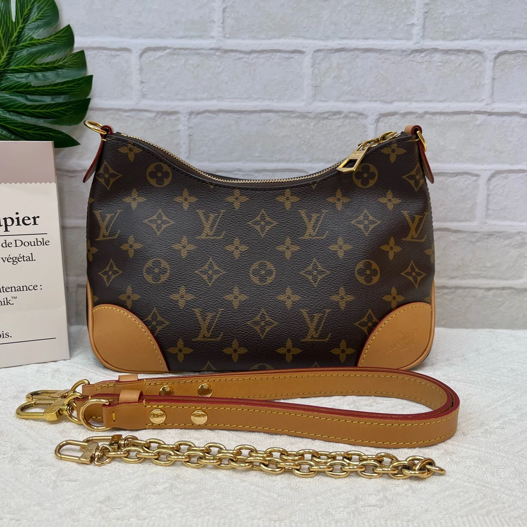 99新 LouisVuitton/路易威登 /老花黄牛角/芯片款/斜挎包