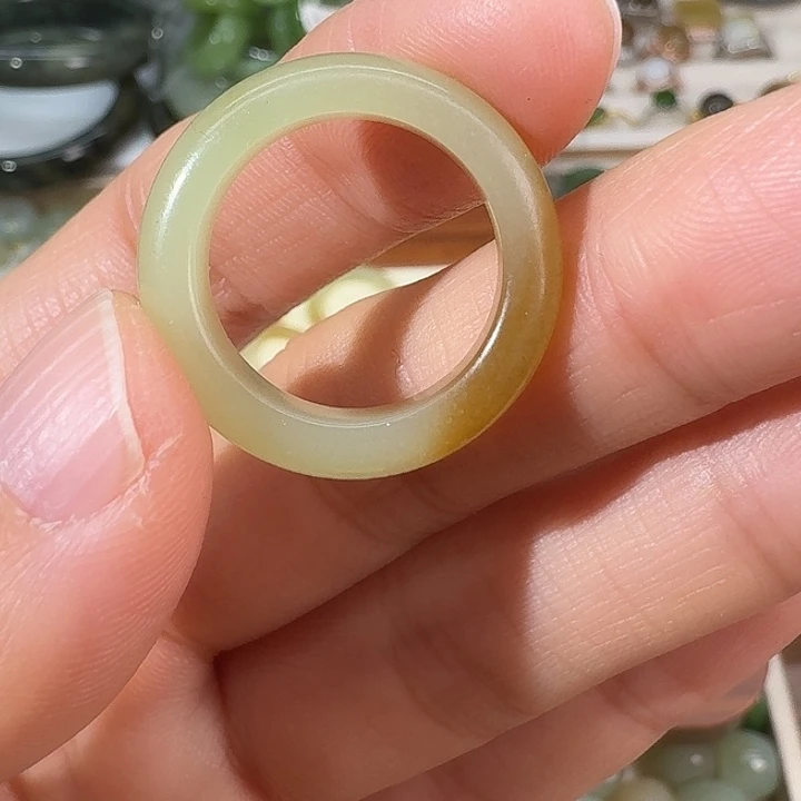 和田玉（糖玉）未镶嵌戒指17.3内径43