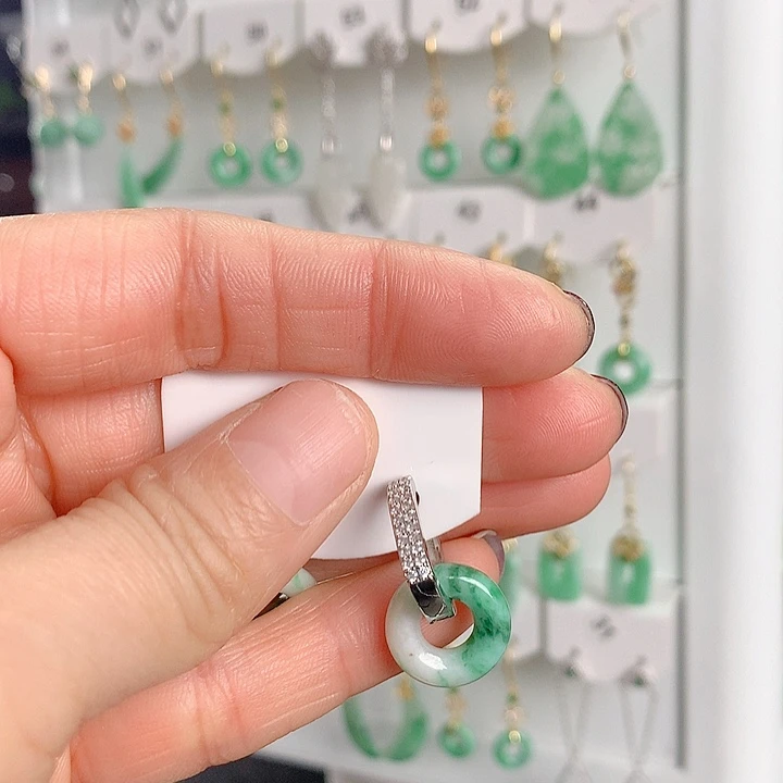 翡翠耳饰银S925镶嵌山****帘翡翠