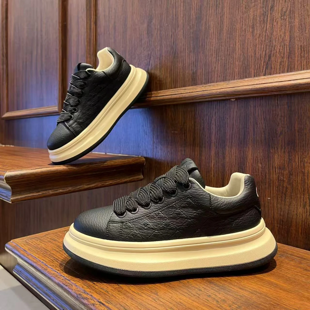 男鞋2025厚底压花秋季时尚素色百搭休闲鞋低帮系带增高小众潮男鞋