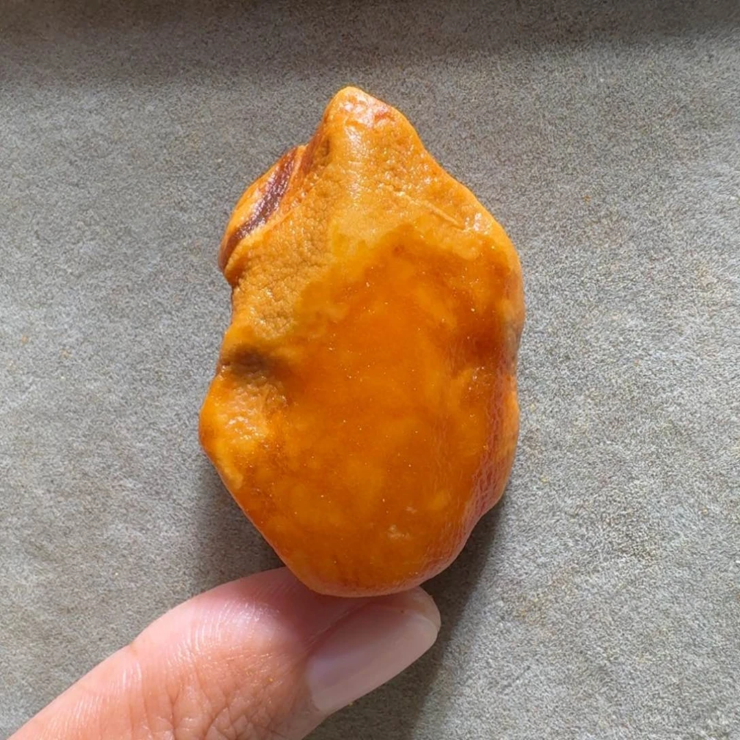 未镶嵌定制琥珀定制