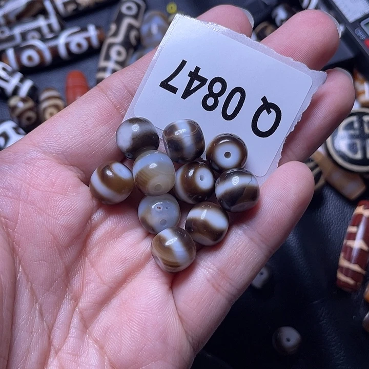 玛瑙/玉髓颈饰合金微瑕