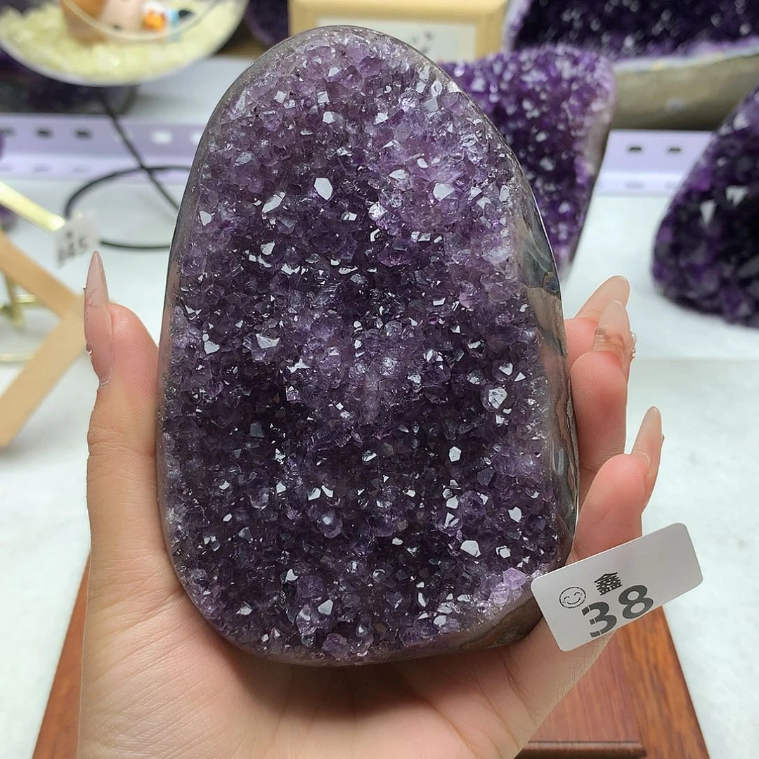 未镶嵌大型摆件（非配饰）水晶