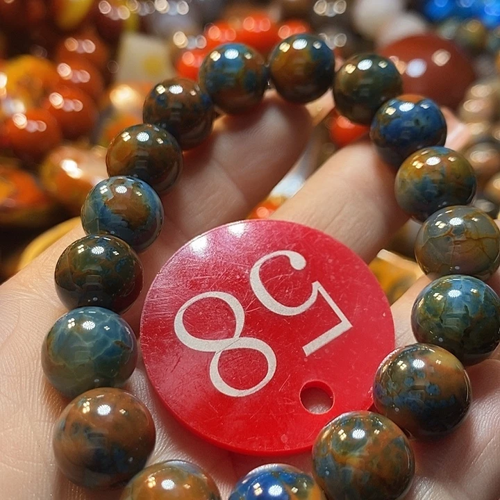 行***玛瑙/玉髓未镶嵌手链