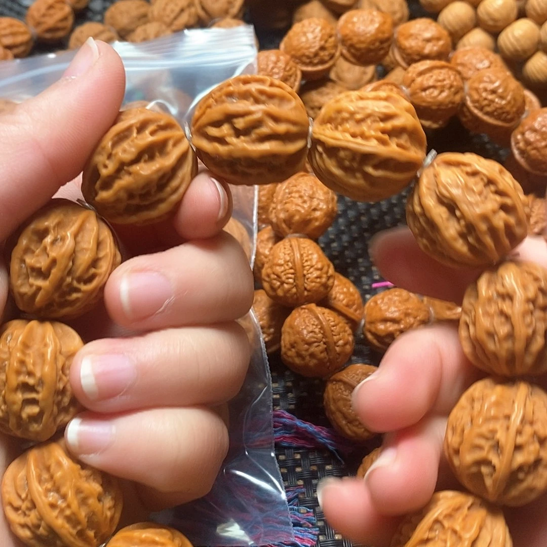 文玩核桃手串粗筋八棱