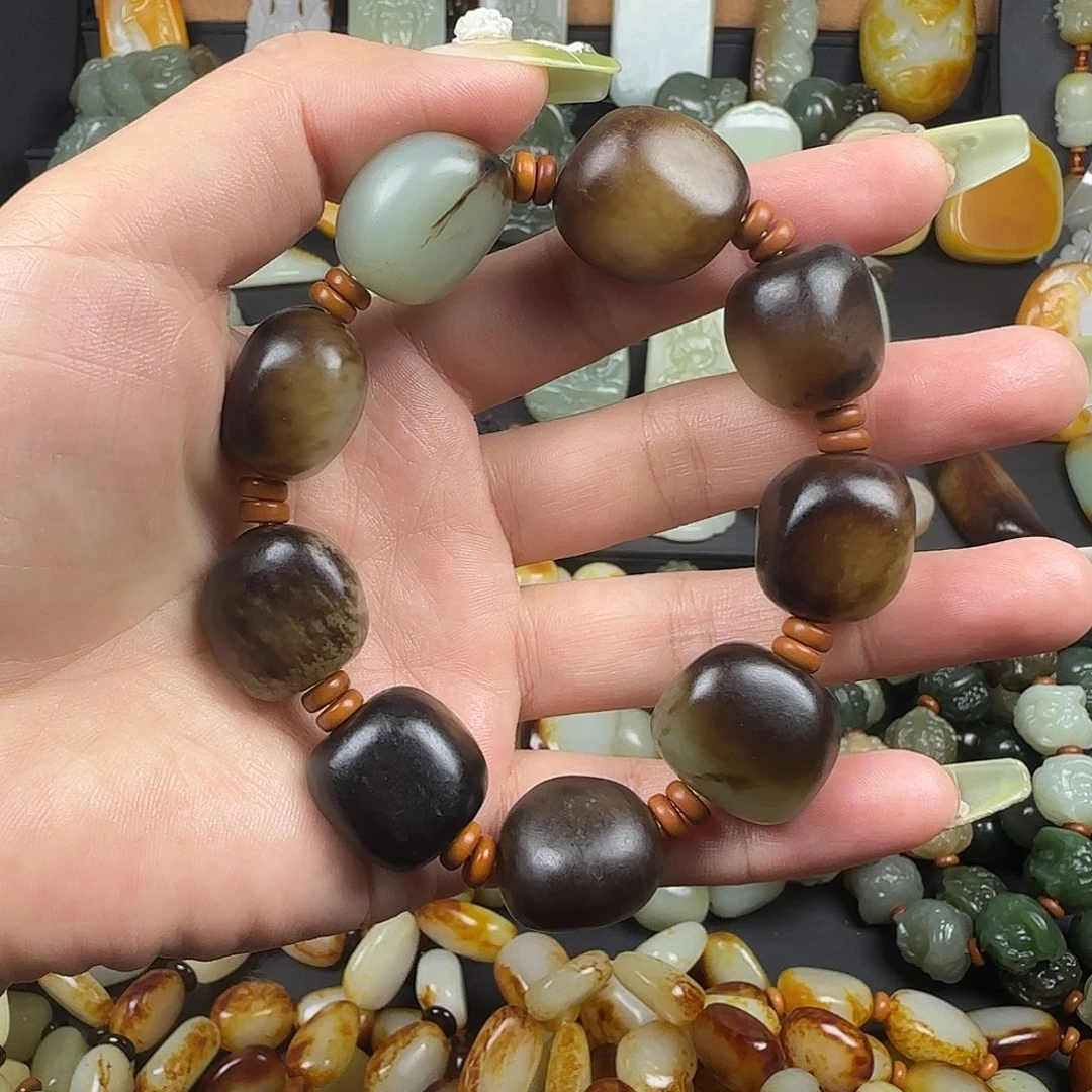 未镶嵌和田玉手串心****飞