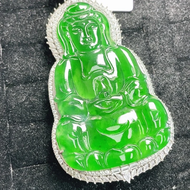 翡翠未镶嵌颈饰63