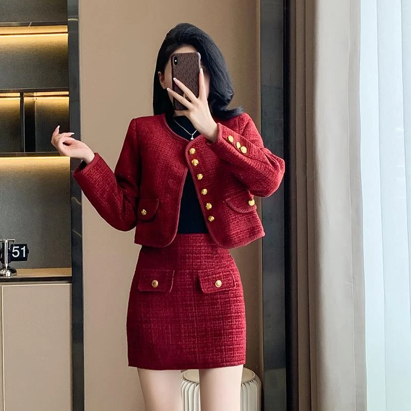 实拍法式小香风套装女新款轻奢感粗花呢外套包臀半身裙两件套秋冬