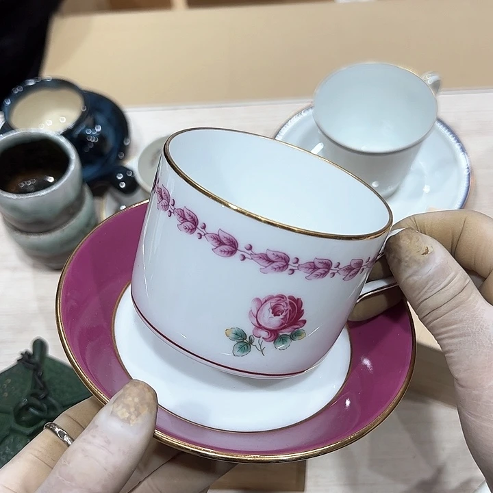 M****?新亿阁中古商品无售后