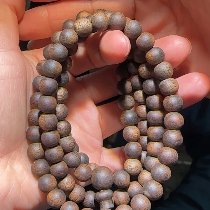 沉香手串透顶绿08链子30克+