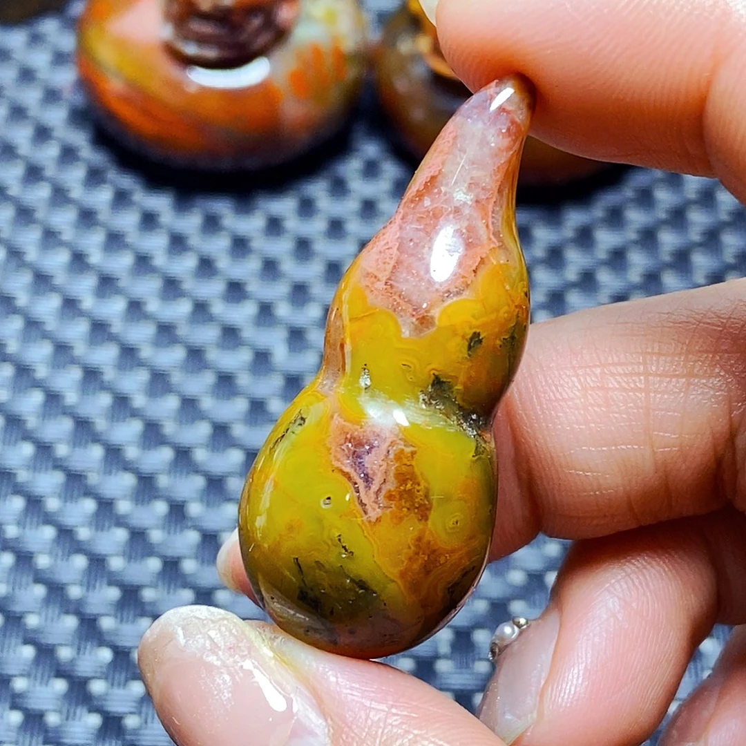 未镶嵌颈饰玛瑙/玉髓壹*哥