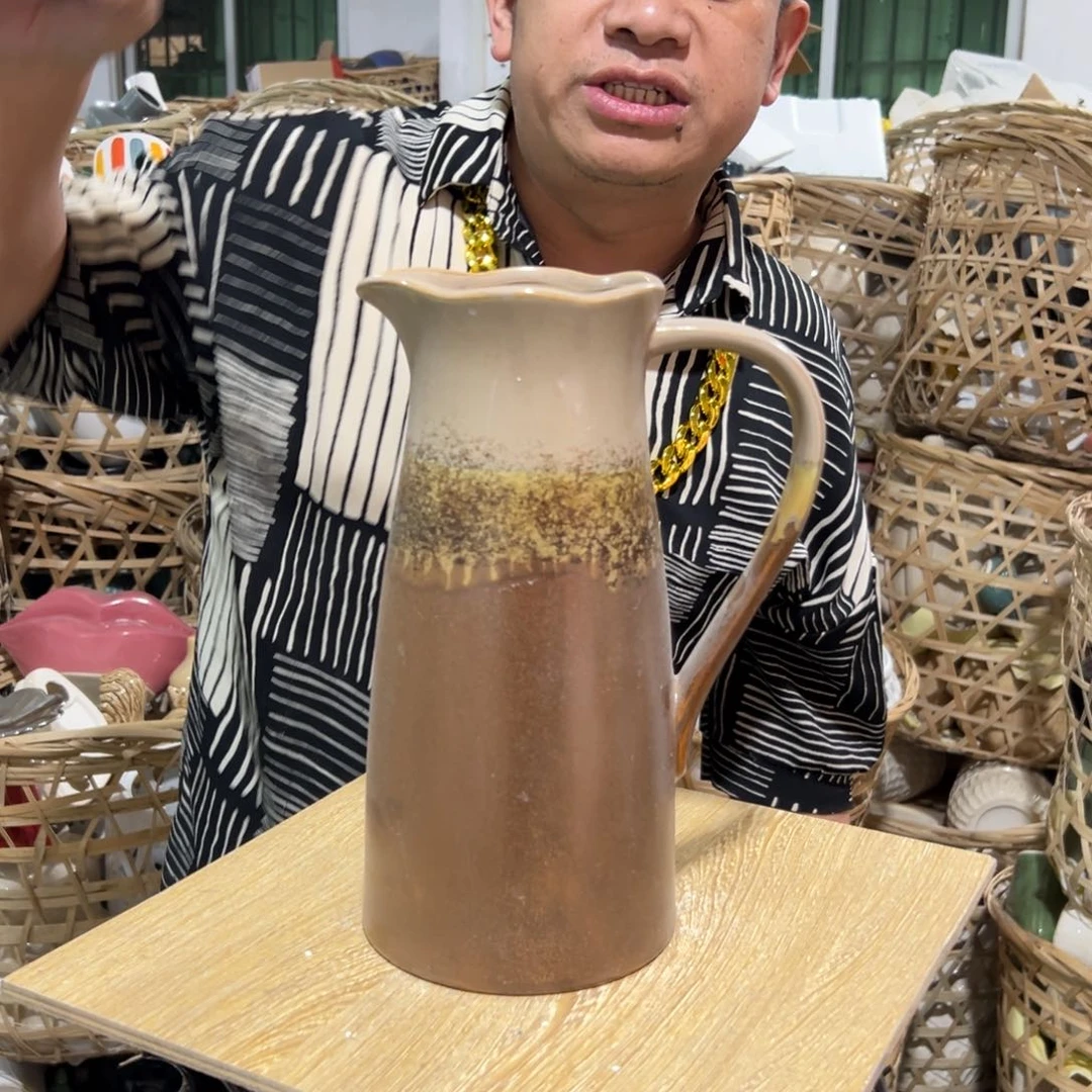 摆件33 号高中低温陶瓷瓶（部分微瑕）