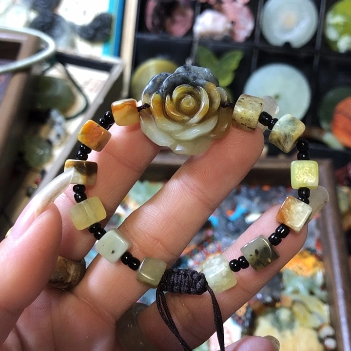 未镶嵌岫玉岫玉手链