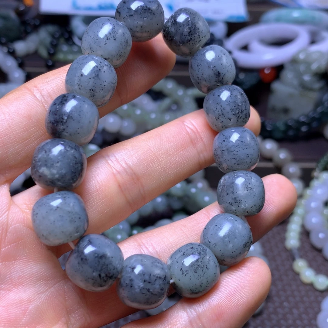 和田玉未镶嵌手串