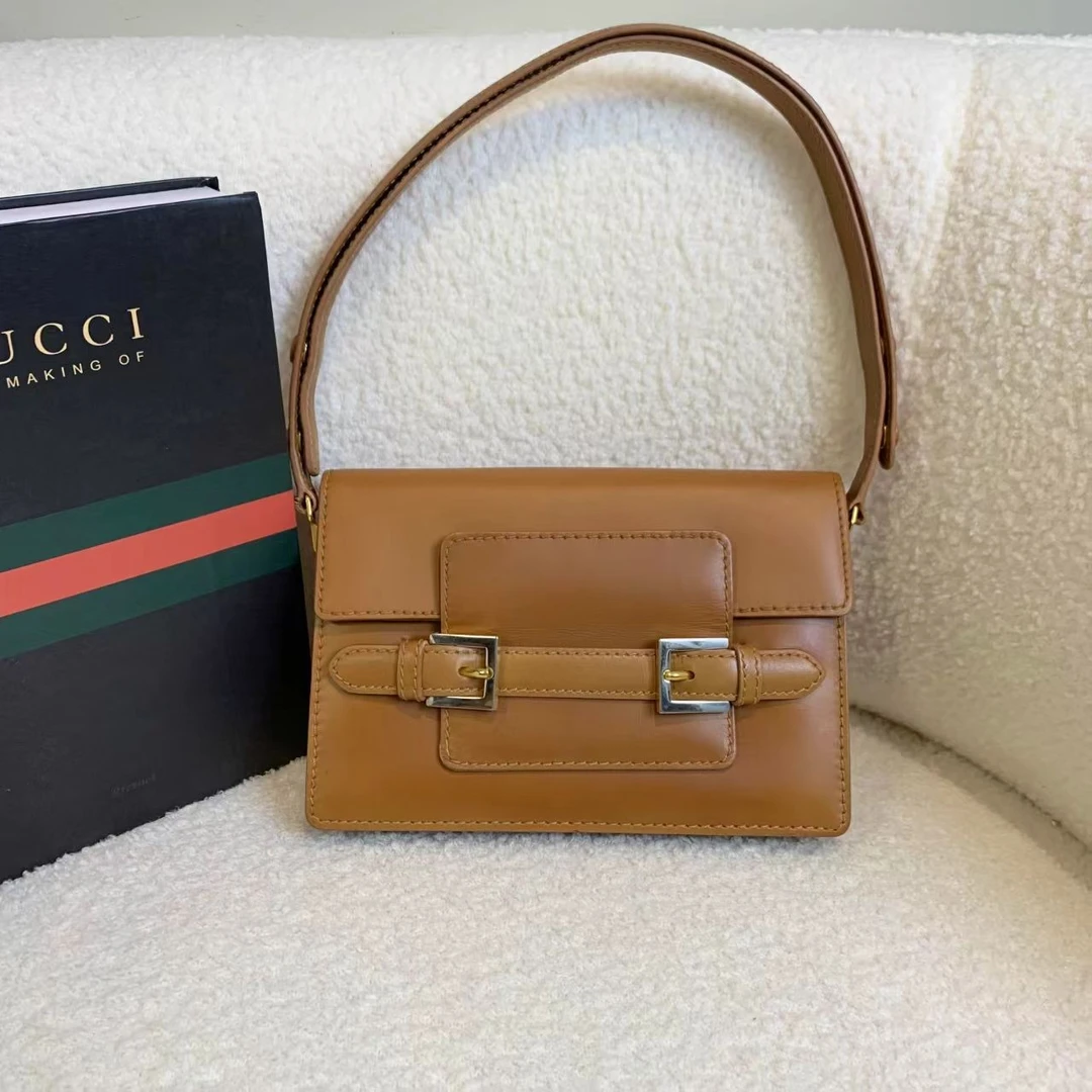 99新 FENDI/芬迪 壹臻/ 焦糖色中古单肩包 77036871