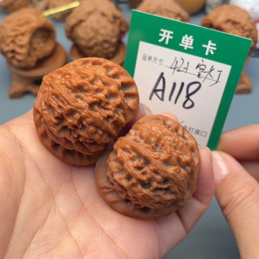 吊坠桃核文玩核桃