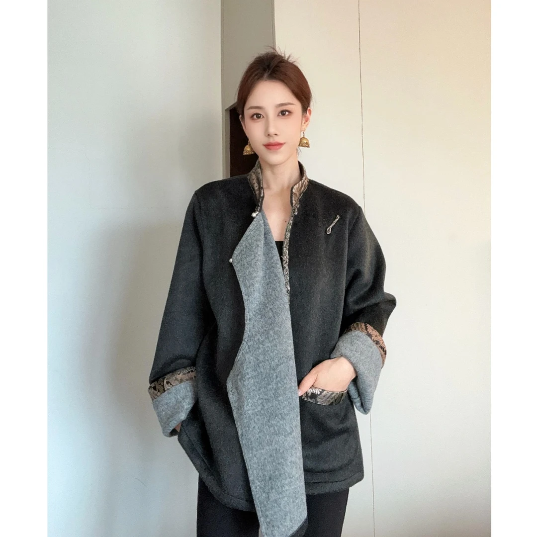 藏式双面绒（双色编织）秋冬女款气质百搭外套