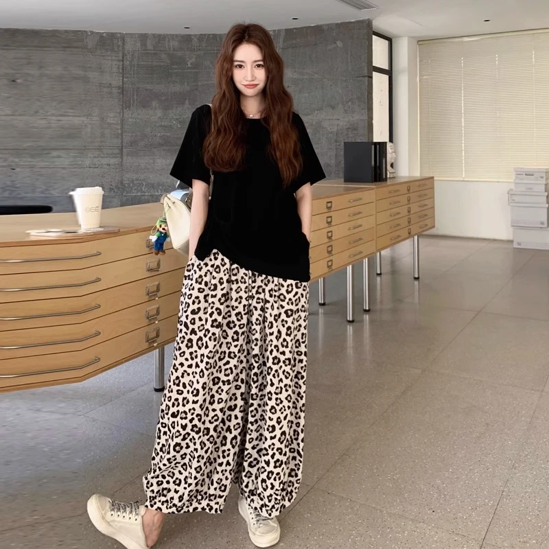 慵懒松弛感夏季透气女2025新款韩版复古休闲豹纹遛弯棉纱阔腿裤