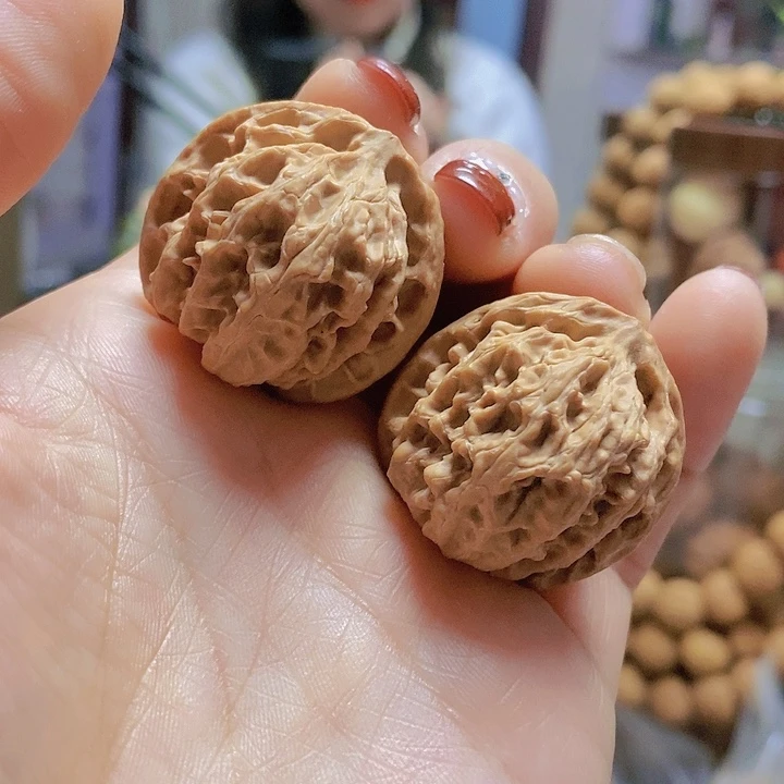 【闪购商品】文玩核桃把件30.5苹果迷你