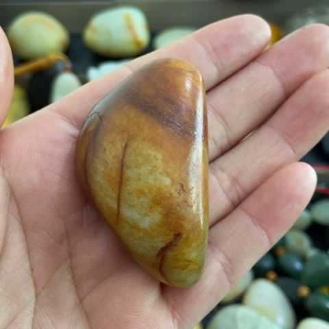 未镶嵌和田玉（糖玉）挂件4