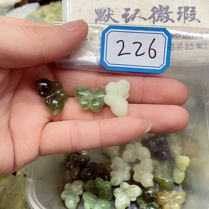 蛇纹石玉未镶嵌颈饰夕**朵226