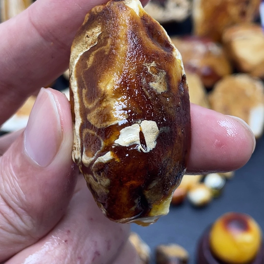 定制琥珀未镶嵌?****底定制