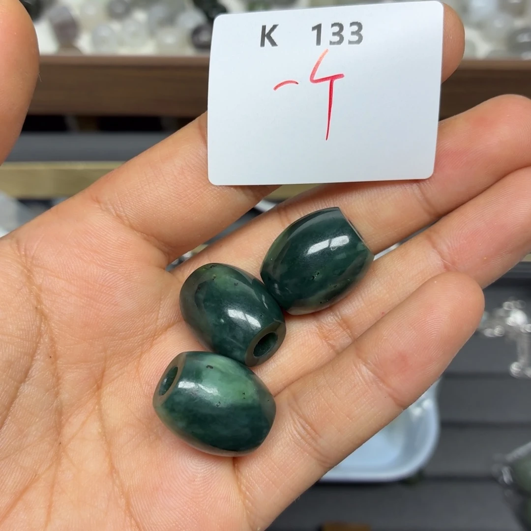 和田玉未镶嵌珠宝半成品K133