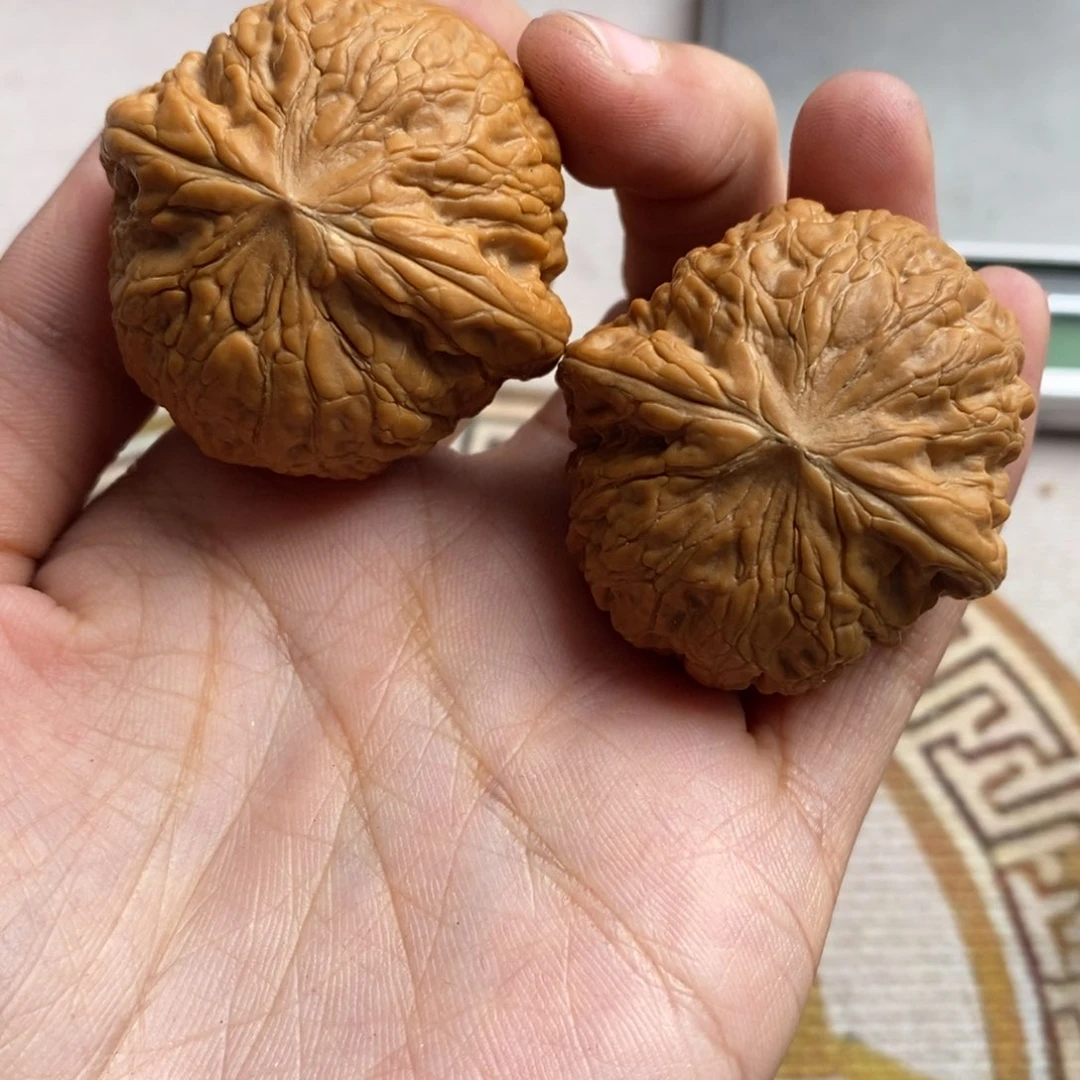 文玩核桃吊坠毒****c铁锤